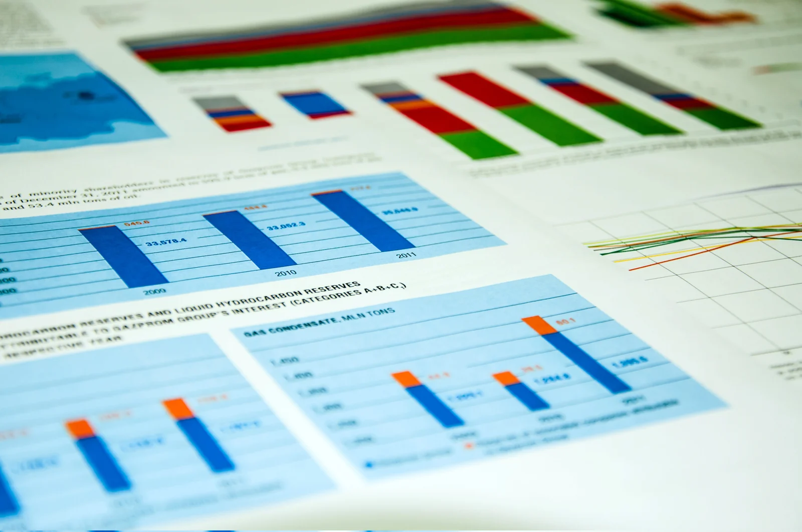 Analyst-led media intelligence briefing