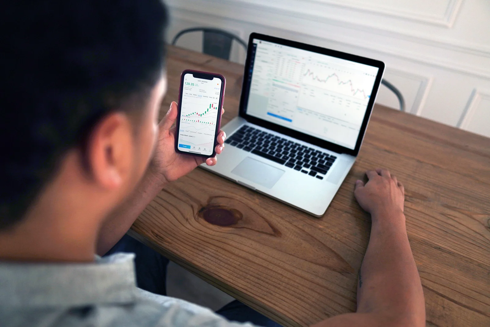 Media Intelligence for Pre-IPO Companies: What to Track and When